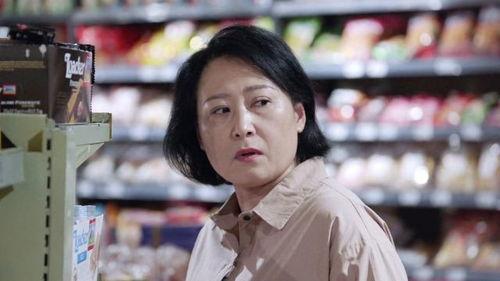 白色的妈妈3在线观看,温情再现，家庭情感深度演绎  第2张